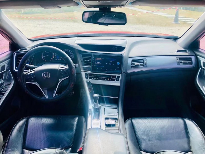 汕头15年本田思铂睿8