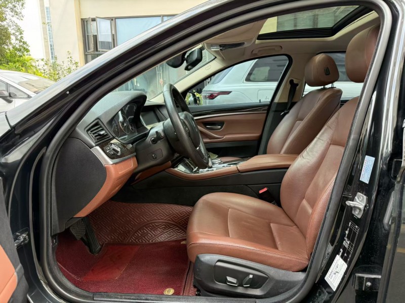 深圳16年宝马5系4