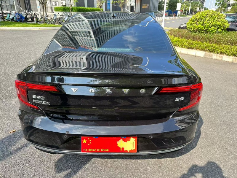 广州25年沃尔沃S904