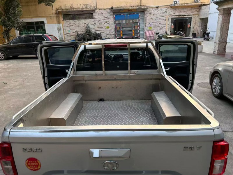 汕头22年长城汽车风骏8