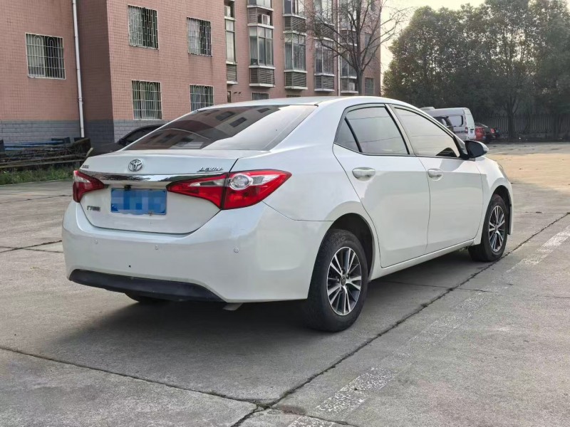 安阳14年丰田雷凌7