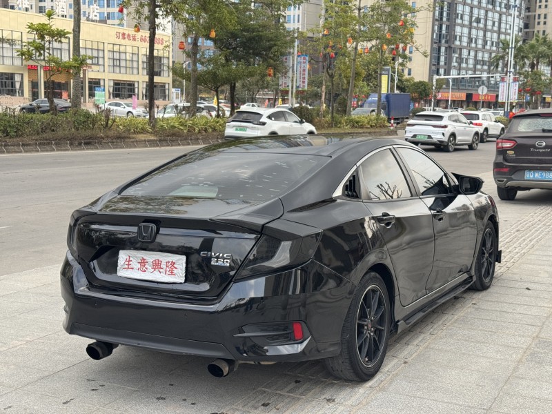 佛山18年本田思域5