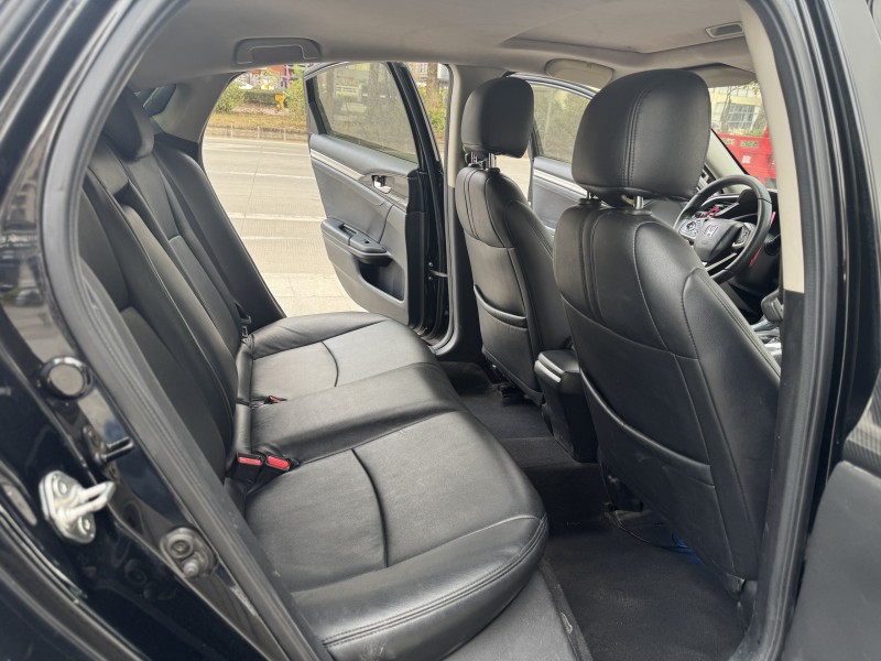 佛山18年本田思域8