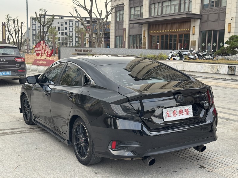 佛山18年本田思域9