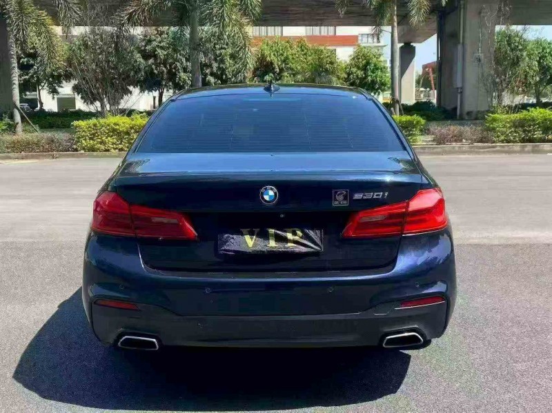 南平18年宝马5系6