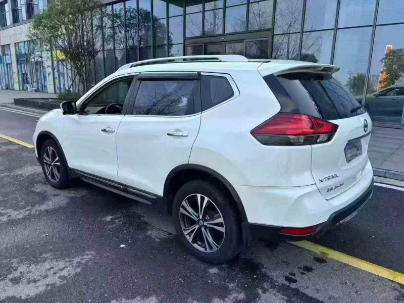 常德21年日产奇骏7