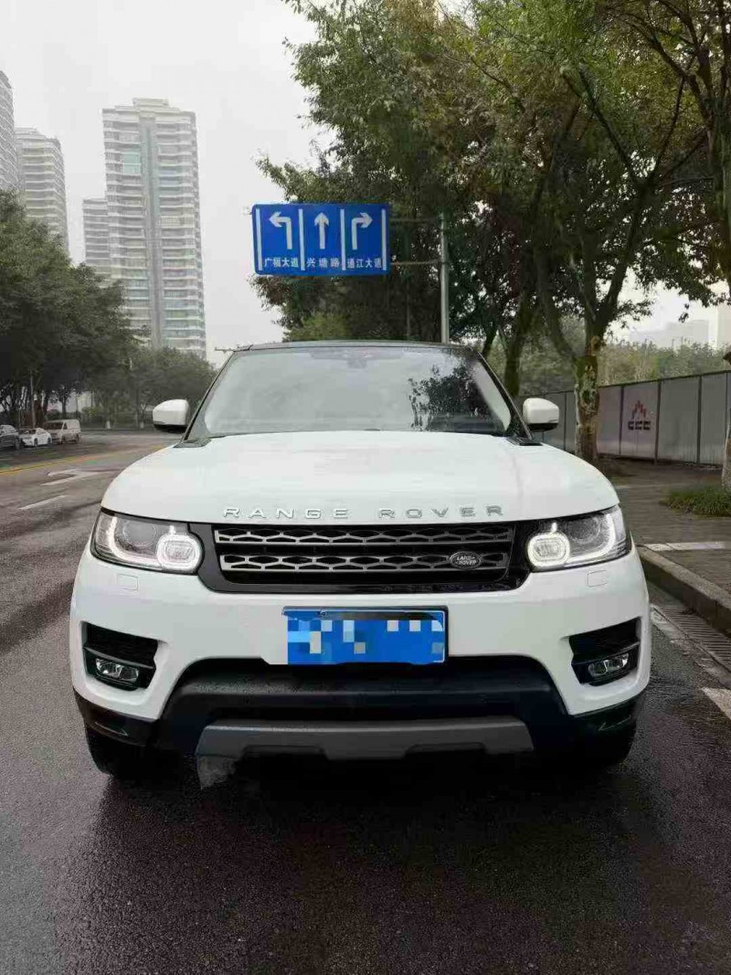 重庆17年路虎揽胜运动1