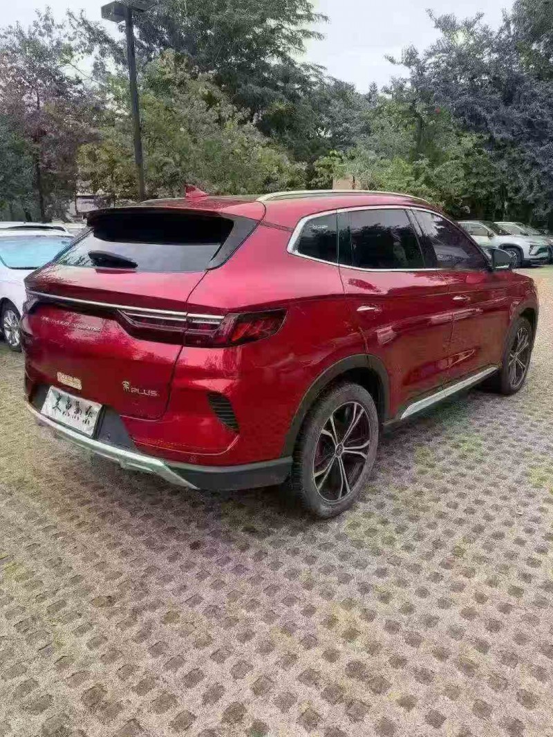 汕头21年比亚迪秦8