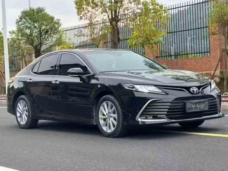 泉州23年丰田凯美瑞3