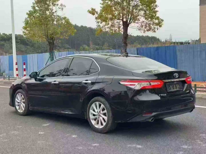 泉州23年丰田凯美瑞9