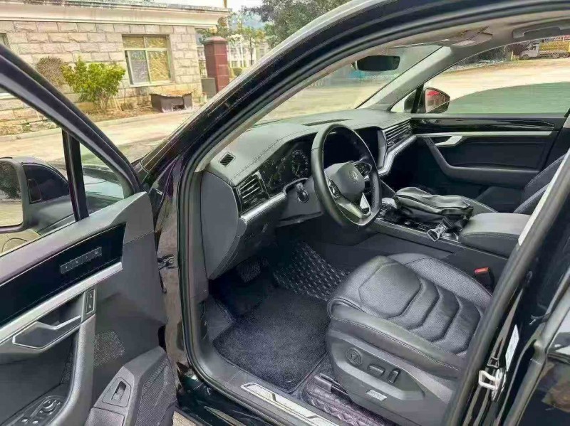 漳州21年大众途锐5