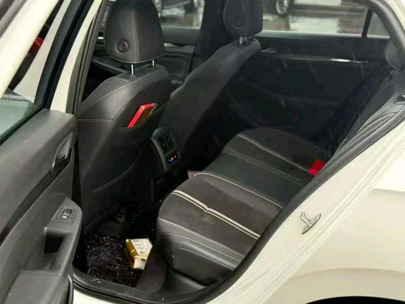 宁波22年大众高尔夫4