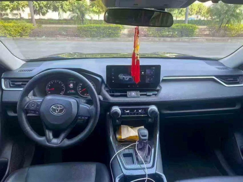 漳州23年丰田威兰达4