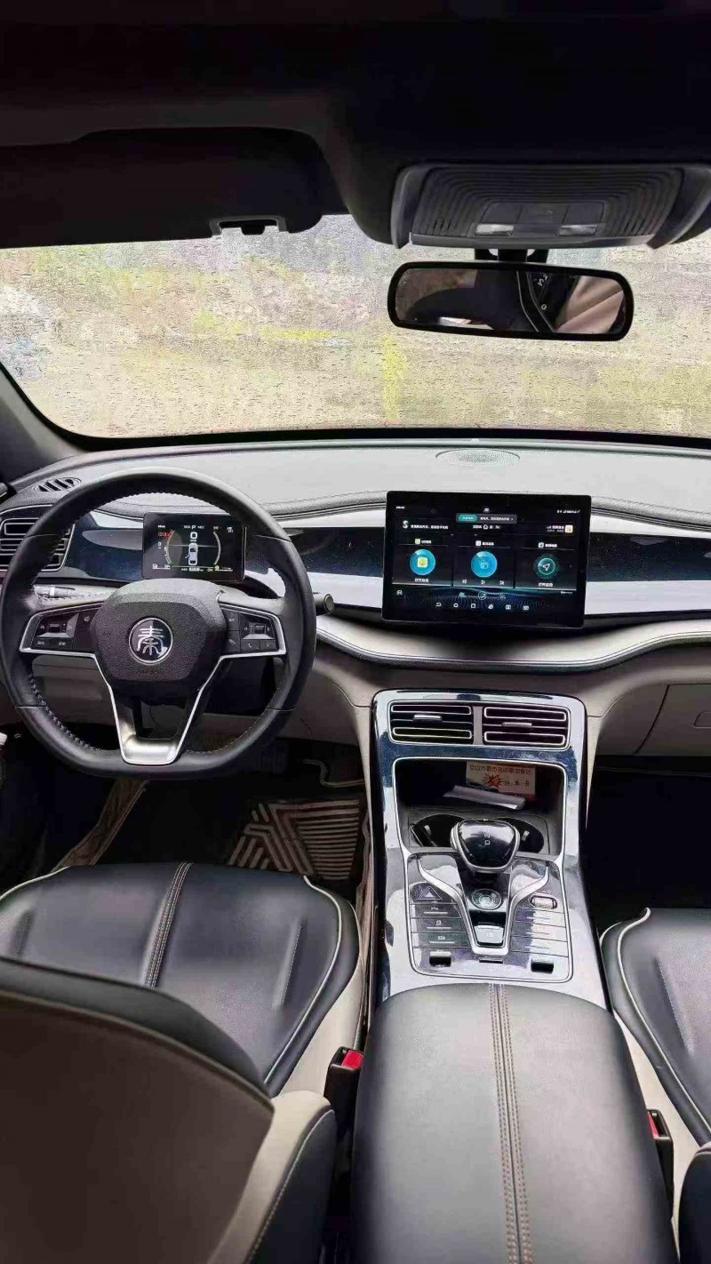 重庆21年比亚迪秦4