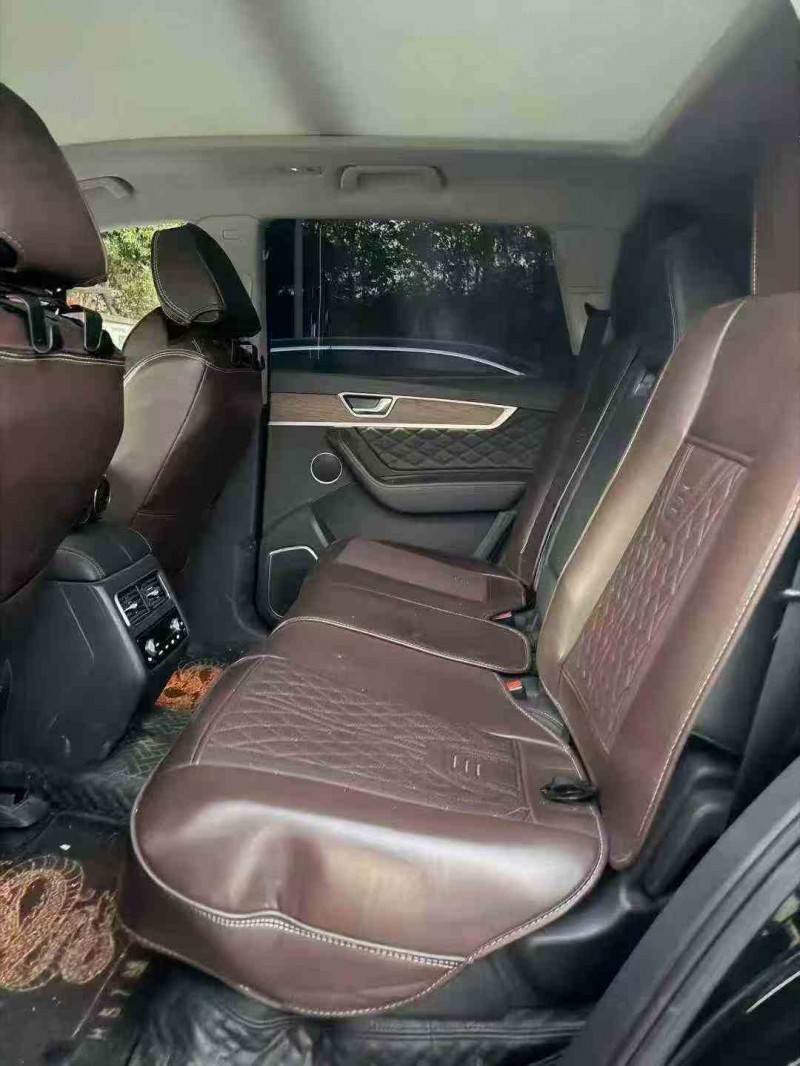 重庆22年红旗HS75