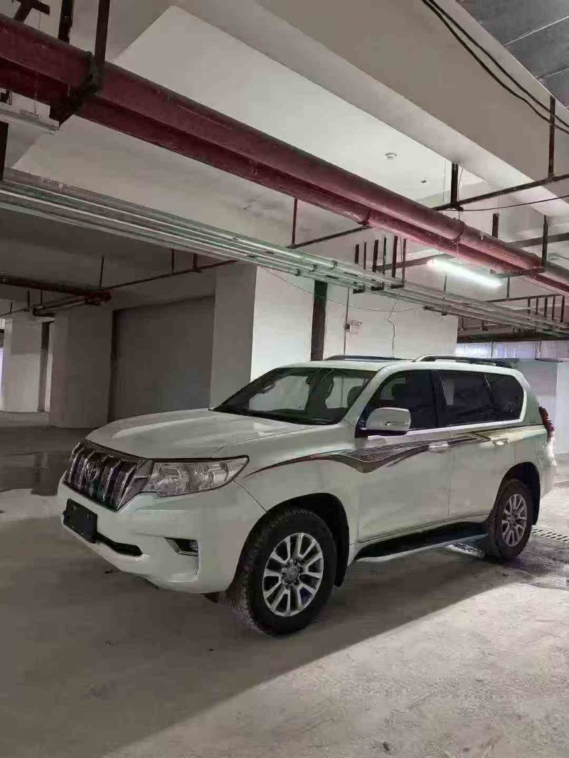 铜仁19年丰田普拉多3