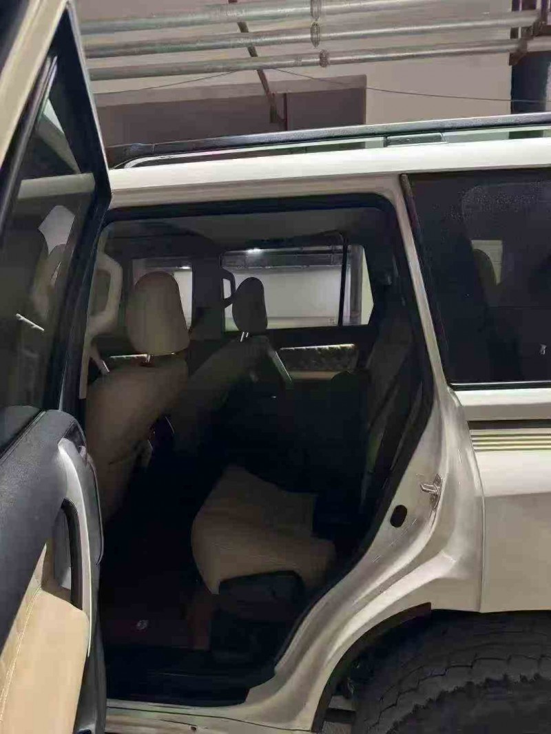 铜仁19年丰田普拉多4