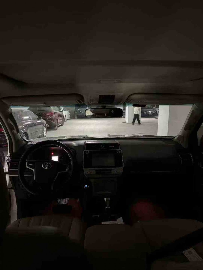 铜仁19年丰田普拉多5