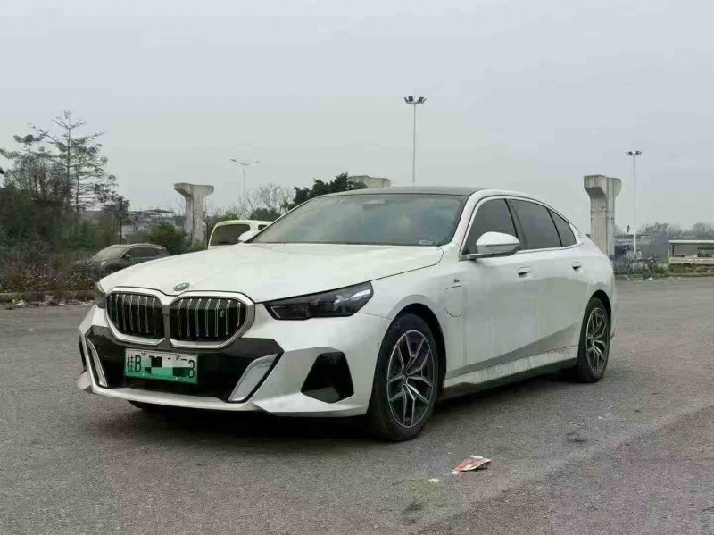 桂林24年宝马I52