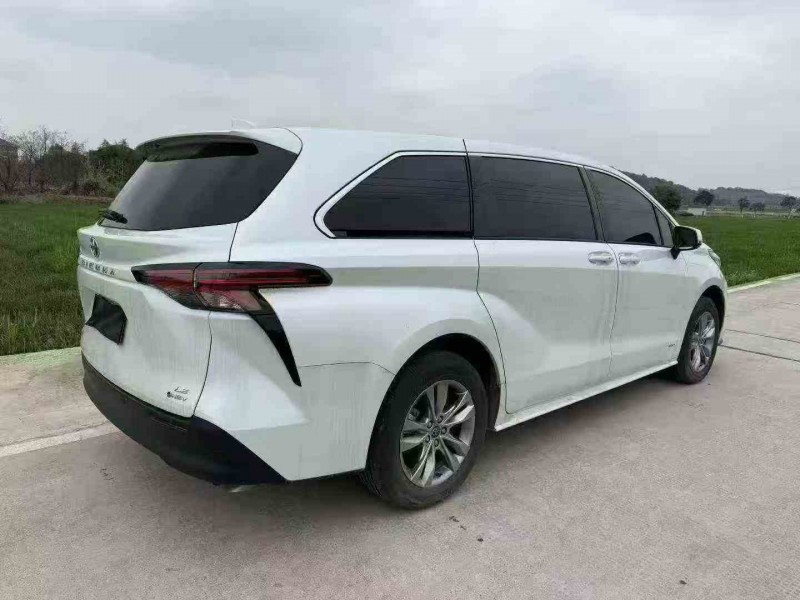 金华25年丰田塞纳7