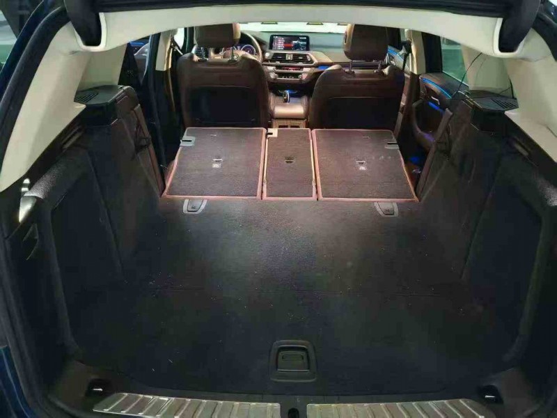 重庆19年宝马X34