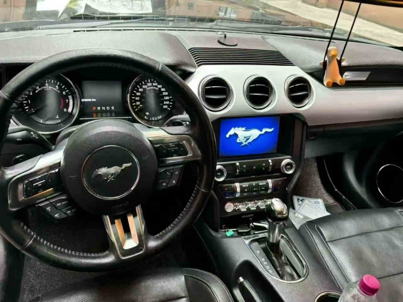 重庆18年福特野马4