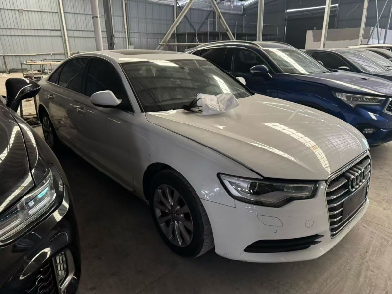 深圳14年奥迪A6L3