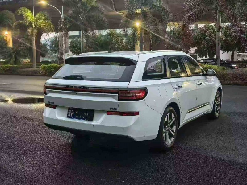 厦门22年宝骏Valli9