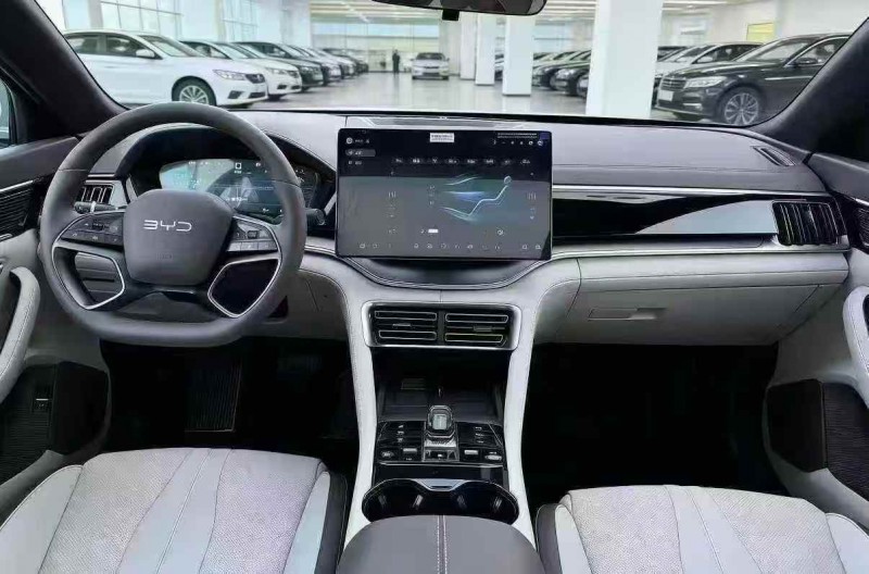 张家口26年比亚迪宋6