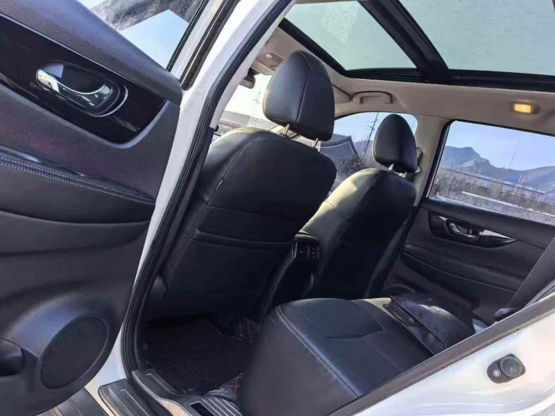 保定19年日产奇骏4