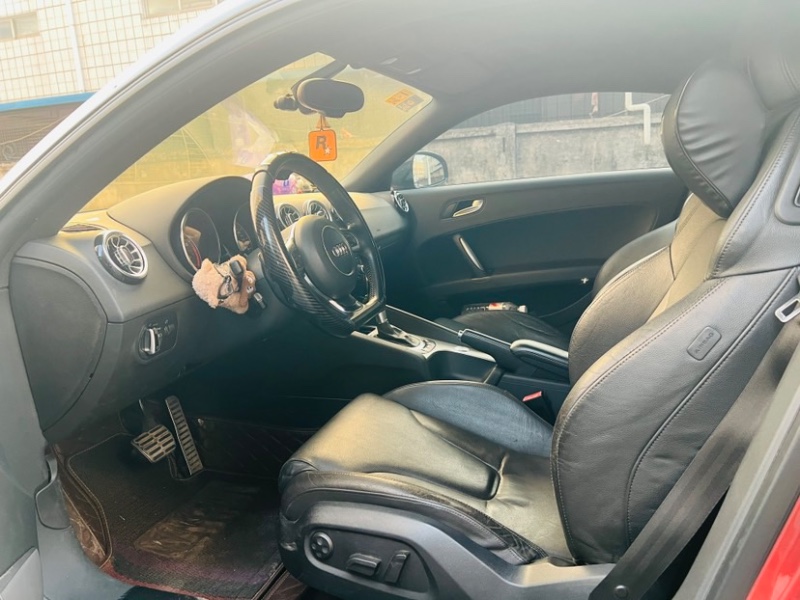 东莞12年奥迪TT3