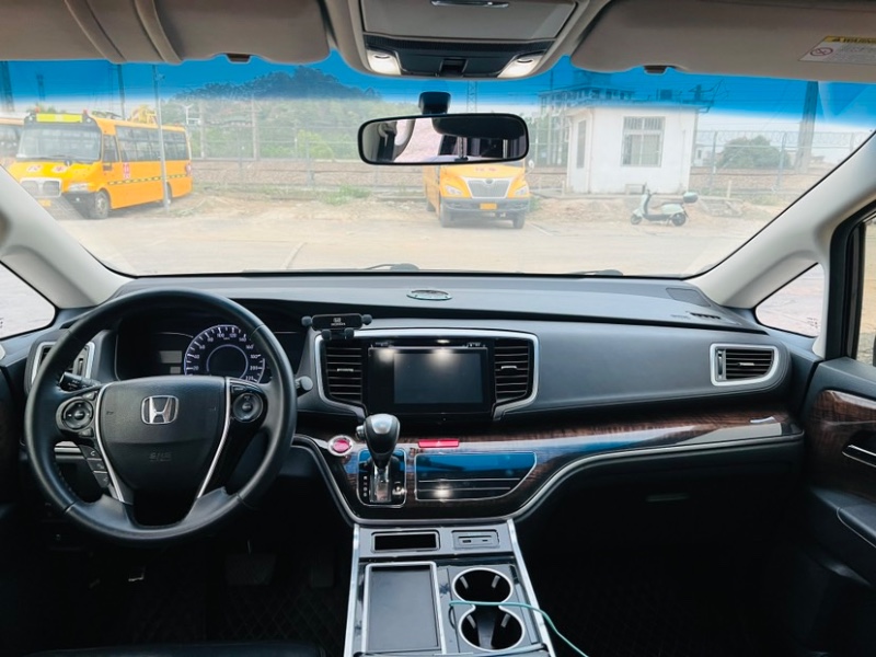 东莞15年本田奥德赛4