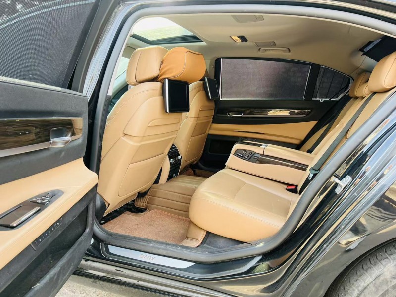 烟台14年宝马7系5