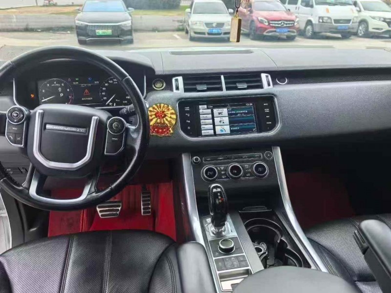 赣州15年路虎揽胜运动3