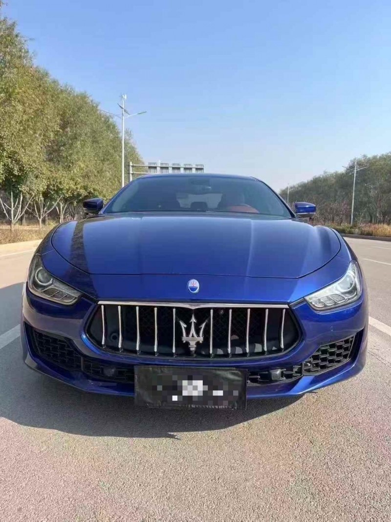 枣庄18年玛莎拉蒂Ghibli1