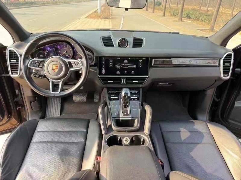 枣庄20年保时捷卡宴6