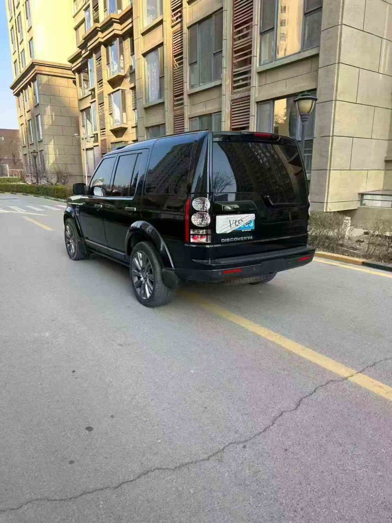 保定13年路虎发现7