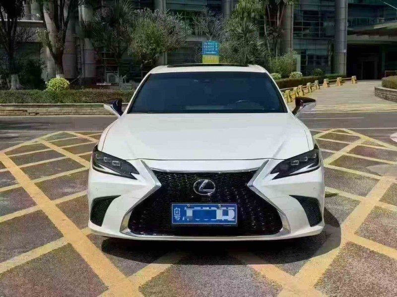 佛山20年雷克萨斯ES1