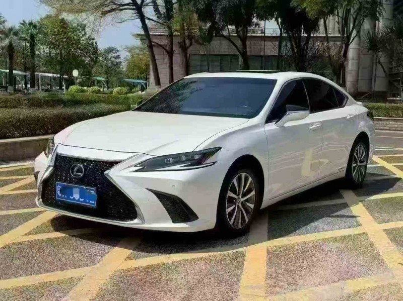 佛山20年雷克萨斯ES2