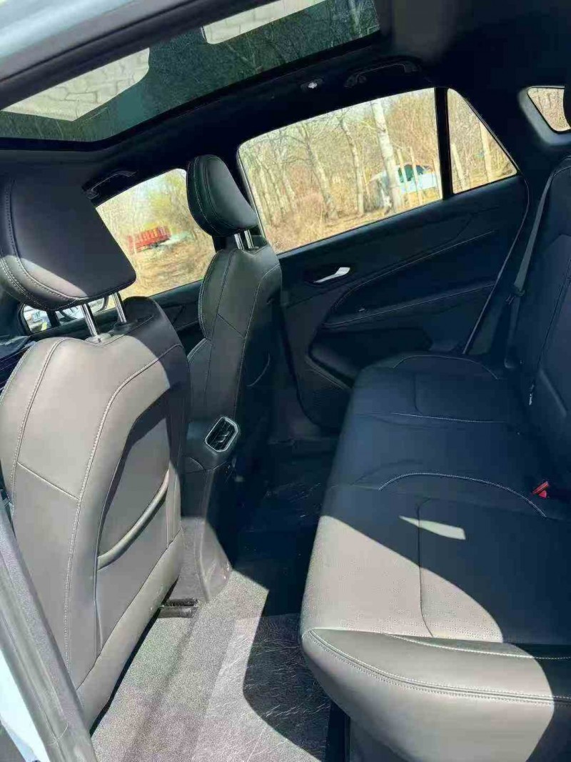 东营26年吉利睿蓝4