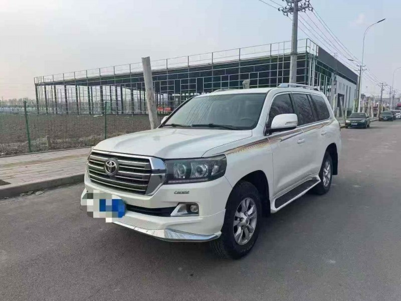 东营17年丰田兰德酷路泽3