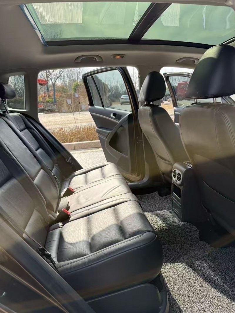 枣庄16年大众途观5