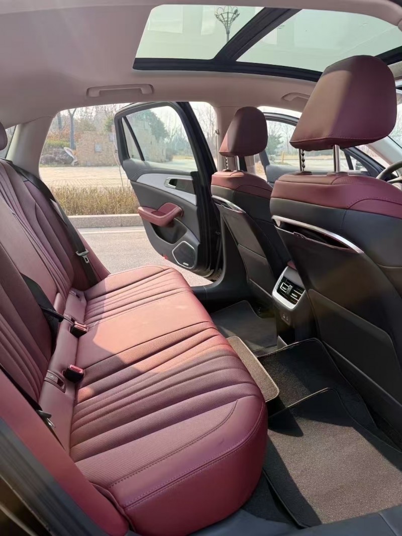 枣庄25年红旗H55