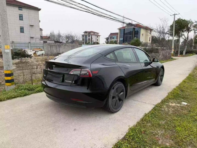绍兴23年特斯拉MODEL 38