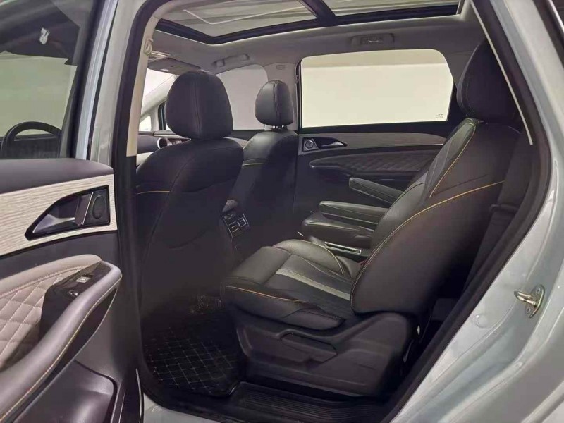 平顶山23年东风风行4