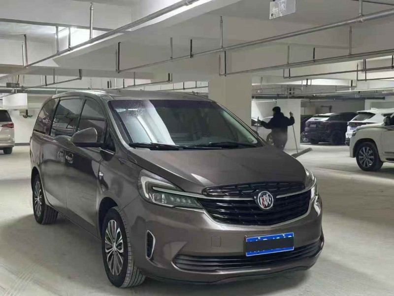 驻马店22年别克GL83