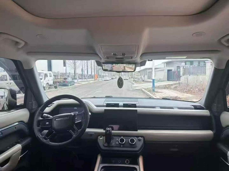 焦作21年路虎卫士6