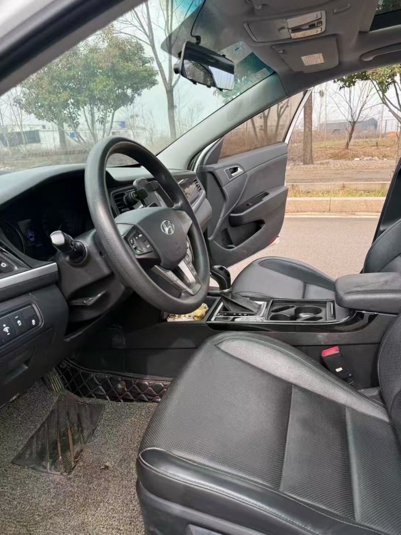 枣庄18年现代名图4