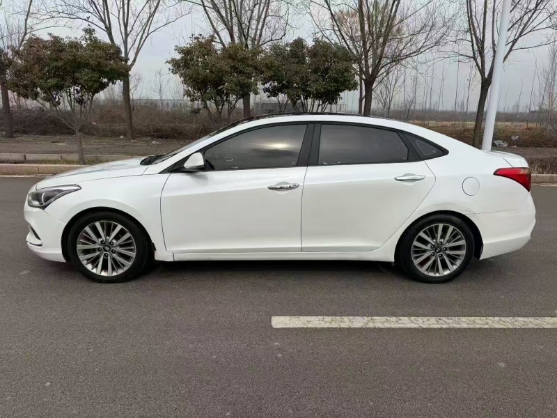 枣庄18年现代名图7