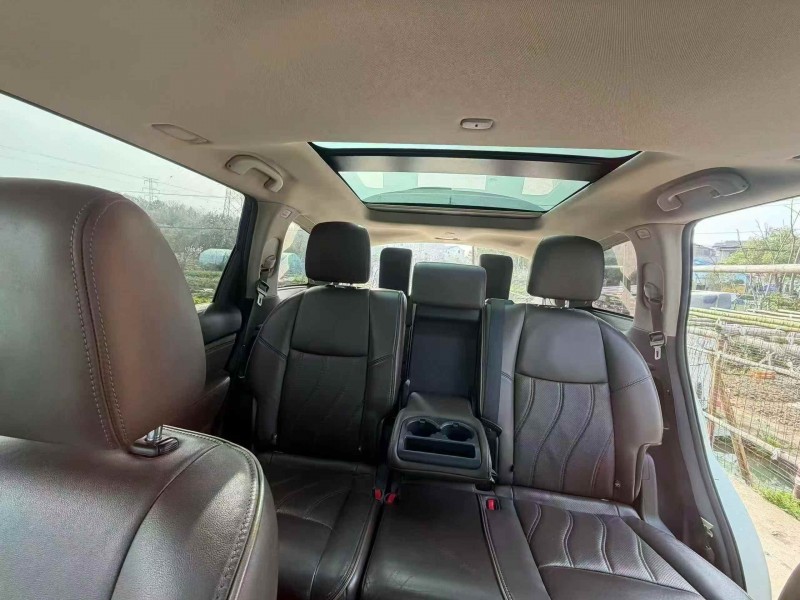 湖州15年英菲尼迪QX607